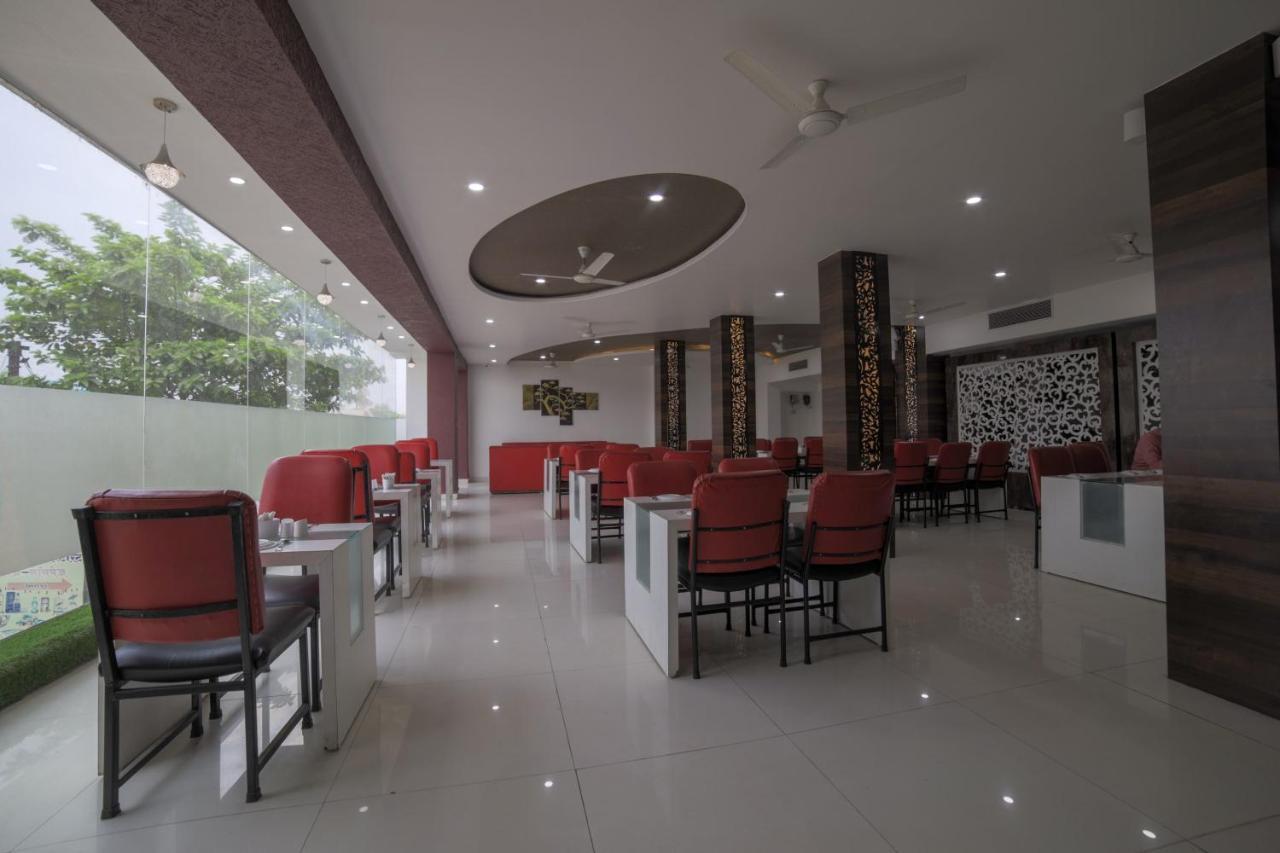 Capital O41969 Sahyog Hotel Khamtalai Dış mekan fotoğraf